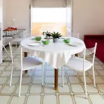 Rainbow Appartement *