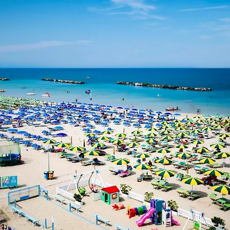 Rainbow Διαμέρισμα *